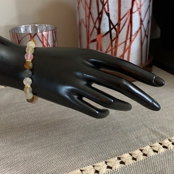 Cherry Quartz Stretch Bracelet - Picture 4 of 7